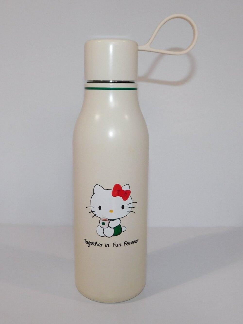 Starbucks x Hello Kitty Cream Steel Water Bottle 20 oz UNUSED